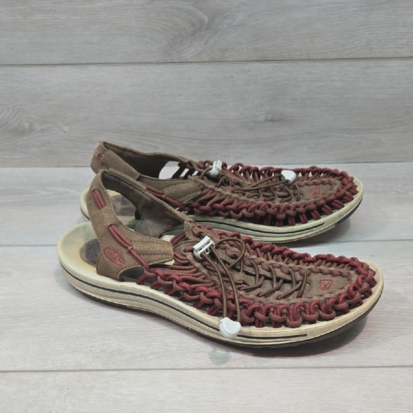 Keen Mens Outdoor Hikinig Sandals Slide Shoes Sz 11 - Picture 1 of 12